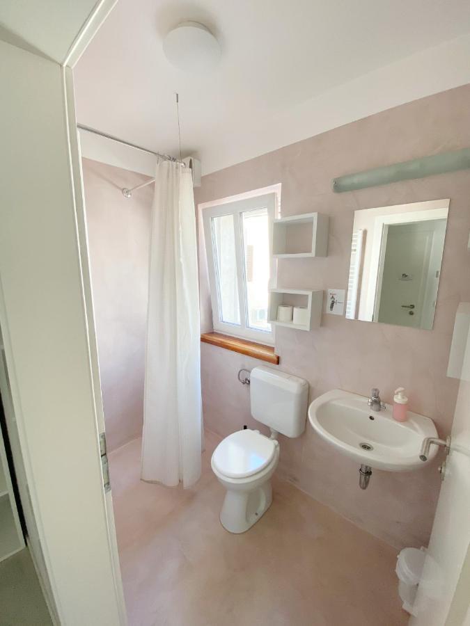 Guest House Via Flavia Koper Ngoại thất bức ảnh